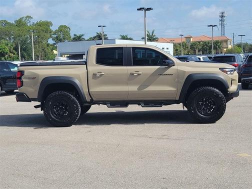 2024 Chevrolet Colorado ZR2