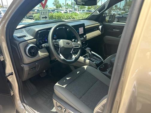 2024 Chevrolet Colorado ZR2