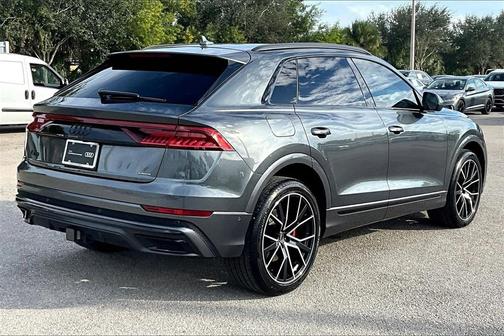 2021 Audi Q8 55 Prestige