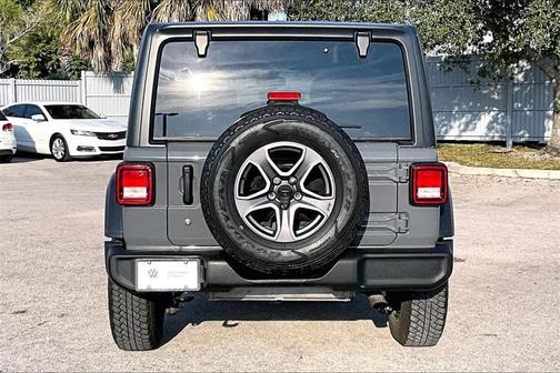 2020 Jeep Wrangler Unlimited Sport