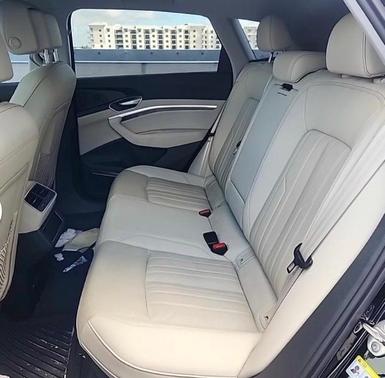 2024 Audi Q8 e-tron Premium