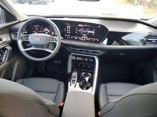 2025 Audi Q5 2.0T quattro Premium