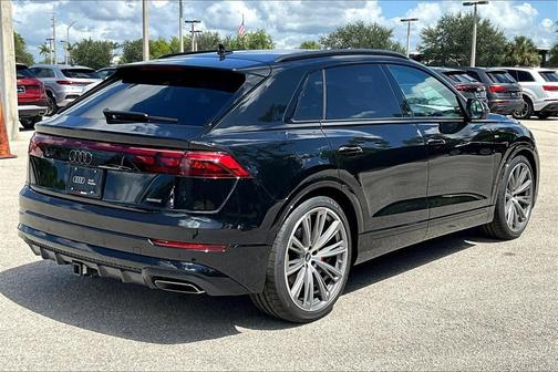 2026 Audi Q8 