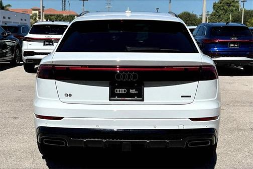 2026 Audi Q8 