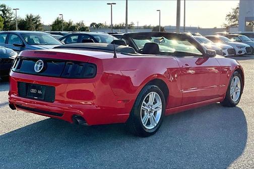 2014 Ford Mustang V6