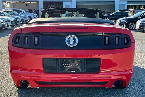 2014 Ford Mustang V6