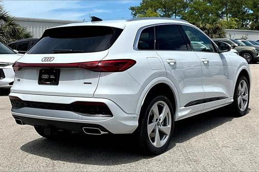 2025 Audi Q5 2.0T quattro Premium