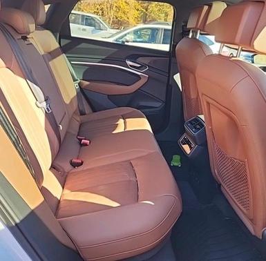 2024 Audi Q8 e-tron S line Premium