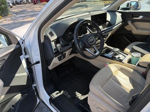 2021 Audi Q5 45 Premium
