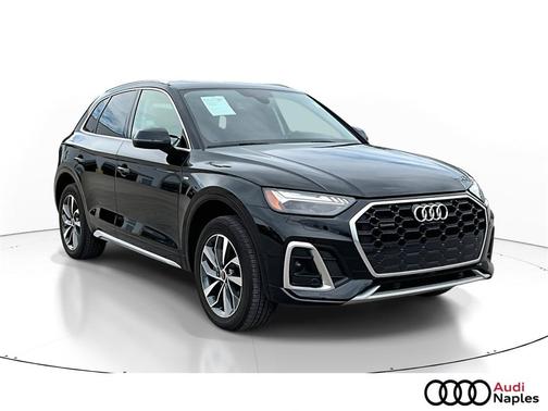 2022 Audi Q5 45 S line Prestige