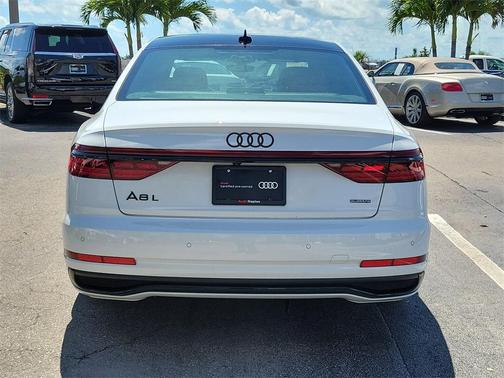 2025 Audi A8 L 55
