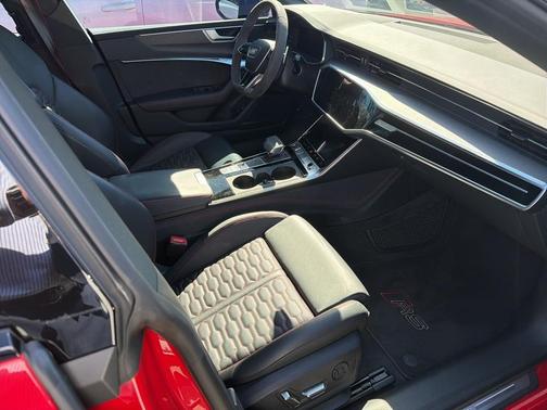 2022 Audi RS 7 4.0T quattro