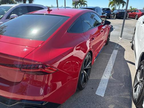 2022 Audi RS 7 4.0T quattro