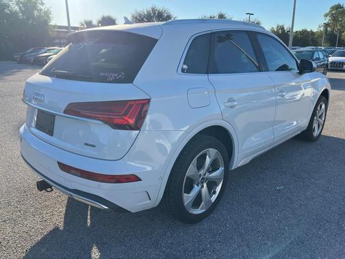 2021 Audi Q5 45 Prestige