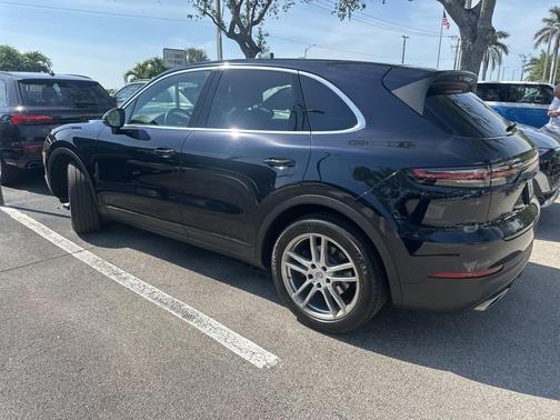 2020 Porsche Cayenne Base