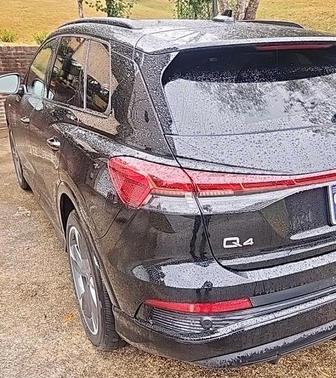 2024 Audi Q4 e-tron 55 quattro Premium