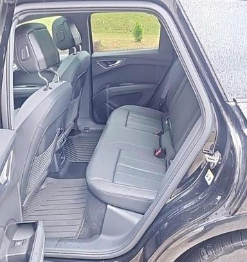 2024 Audi Q4 e-tron 55 quattro Premium