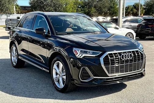 2023 Audi Q3 45 S line Premium