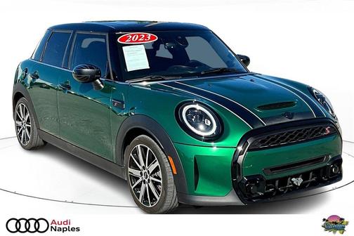 2023 MINI Hardtop Cooper