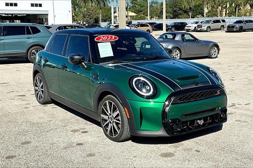 2023 MINI Hardtop Cooper