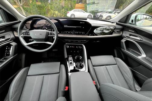 2025 Audi Q5 2.0T quattro Premium