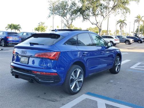 2025 Audi Q5 45 S line quattro Premium
