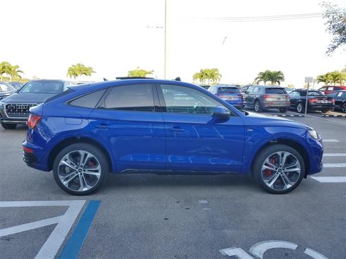 2025 Audi Q5 45 S line quattro Premium