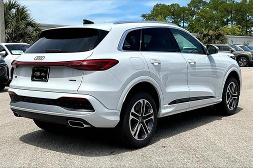 2025 Audi Q5 2.0T quattro Premium