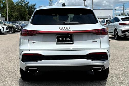 2025 Audi Q5 2.0T quattro Premium