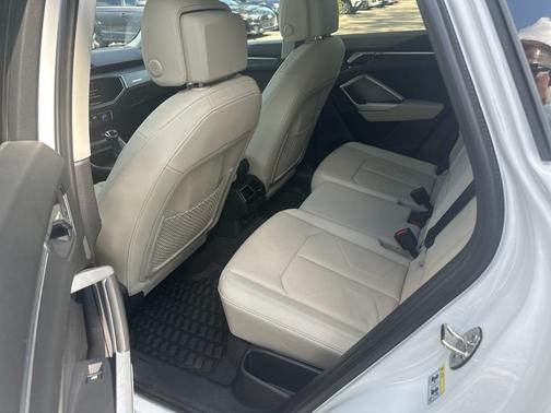 2025 Audi Q3 45 S line Premium