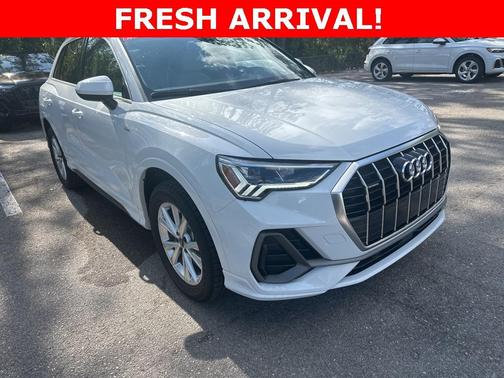 2025 Audi Q3 45 S line Premium