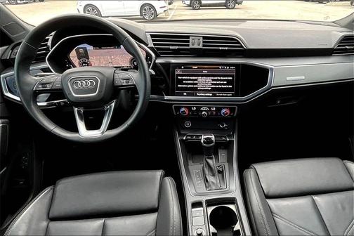 2023 Audi Q3 45 S line Premium