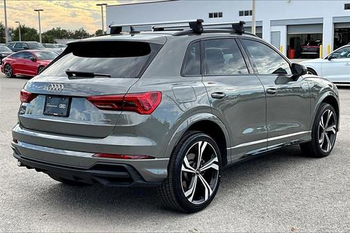 2023 Audi Q3 45 S line Premium