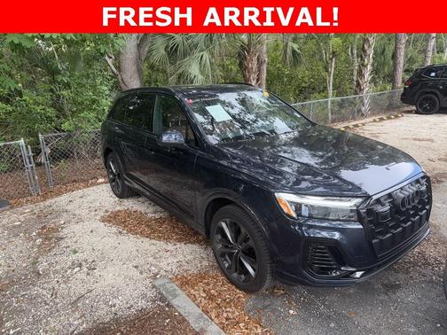 2025 Audi Q7 55 Premium Plus
