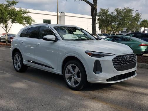 2025 Audi Q5 2.0T quattro Premium
