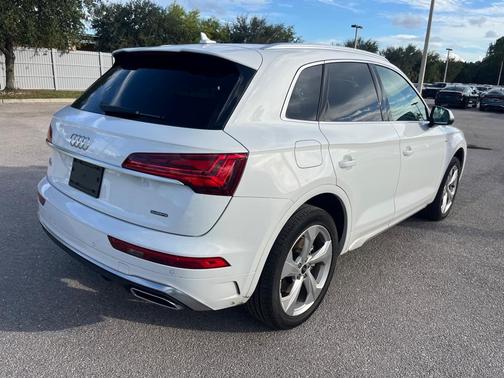 2022 Audi Q5 45 S line Premium Plus