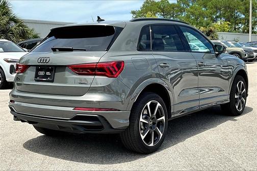 2025 Audi Q3 45 S line Premium
