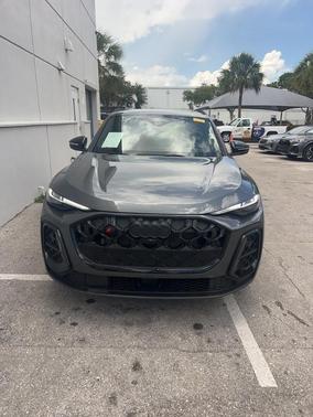 2025 Audi SQ5 3.0T quattro Premium