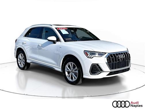 2023 Audi Q3 45 S line Premium