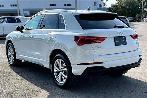 2023 Audi Q3 45 S line Premium