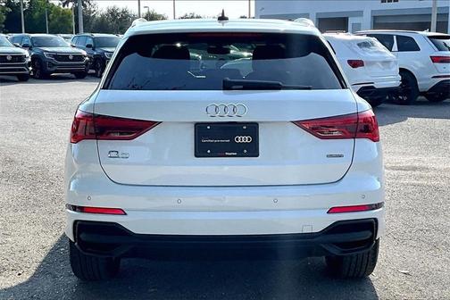 2023 Audi Q3 45 S line Premium