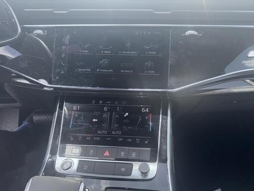 2025 Audi Q7 45 Premium Plus