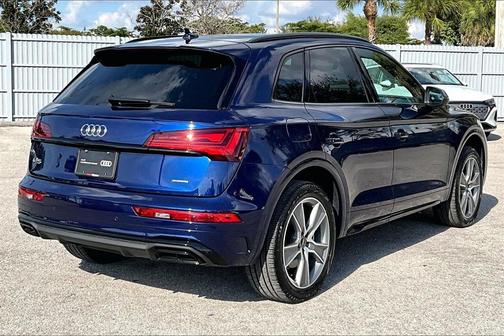 2025 Audi Q5 45 S line quattro Premium