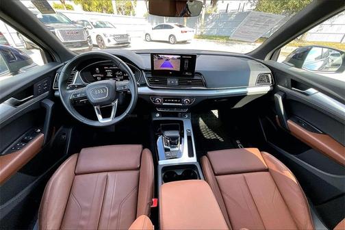 2025 Audi Q5 45 S line quattro Premium