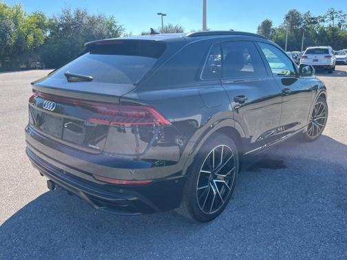 2023 Audi Q8 55 Prestige