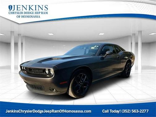 2021 Dodge Challenger SXT