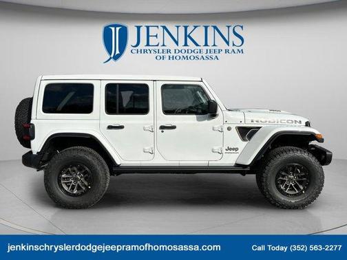 Bright White Clearcoat 2025 Jeep Wrangler Rubicon 392