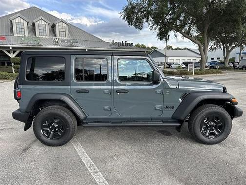 2025 Jeep Wrangler Sport