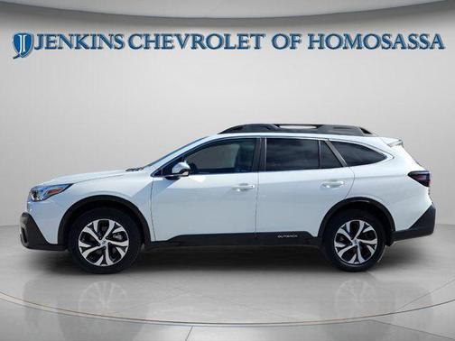 Crystal White Pearl 2020 Subaru Outback Limited XT