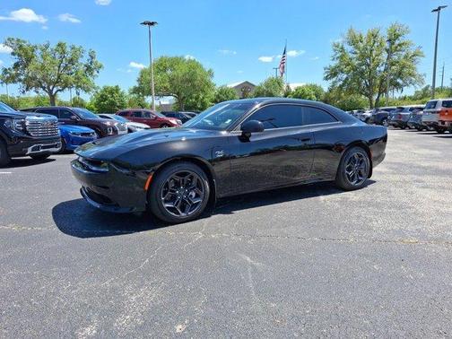 2025 Dodge Charger Daytona R/T